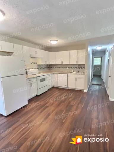 Main picture of 673 Jeb Stuart Dr