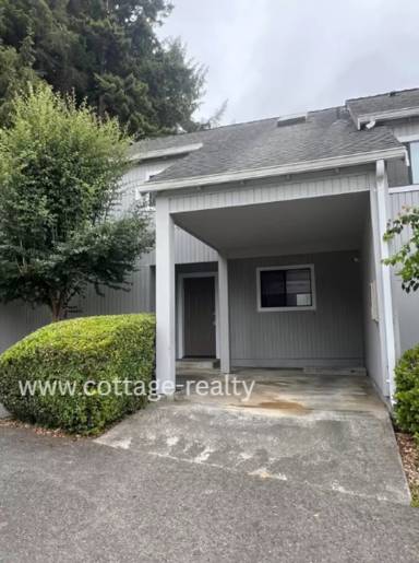 Main picture of 505 Parkland St