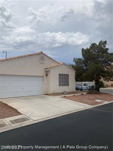 Main picture of 915 Country Skies Ave