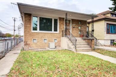 Main picture of 10244 S Yates Blvd