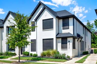 Main picture of 7717 Reis Ln