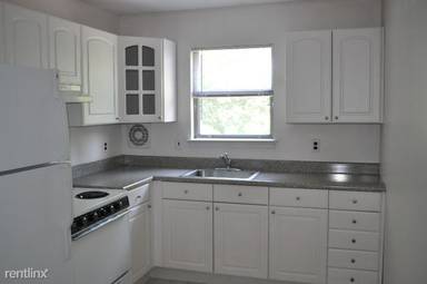 Main picture of 2 Fairfield Ave