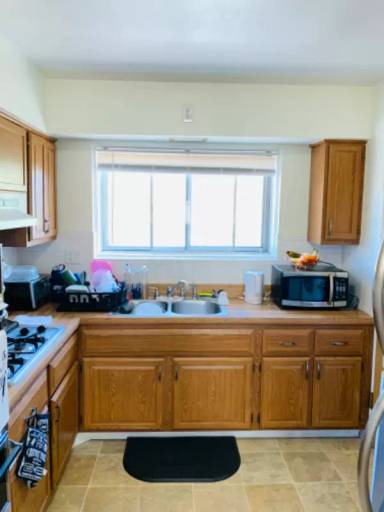 Main picture of 9205 Skokie Blvd