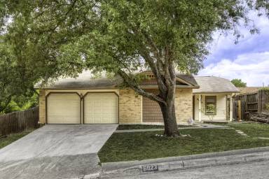 Main picture of 6823 Hillside Peak