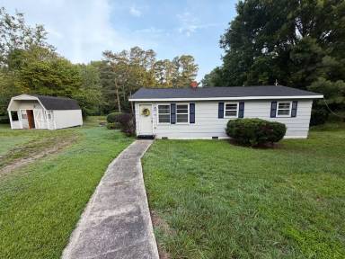 Main picture of 150 Alston Pruitt Rd