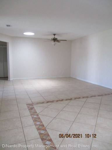 Main picture of 854 Chickadee Dr