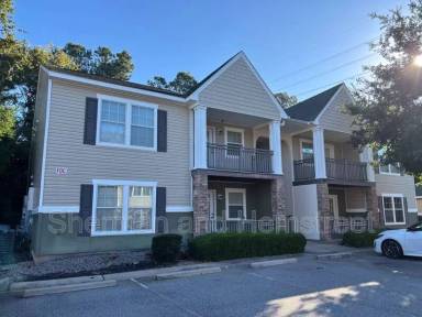 Main picture of 3200 London Ct