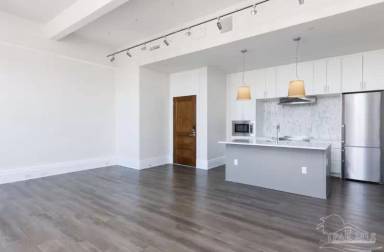 Main picture of 17 Palafox Pl