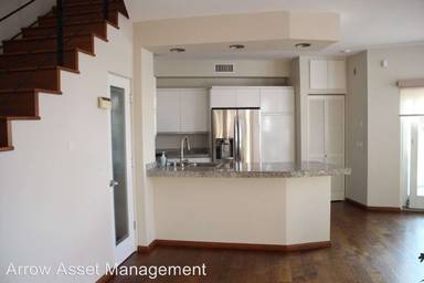 Main picture of 714 Kettner Blvd