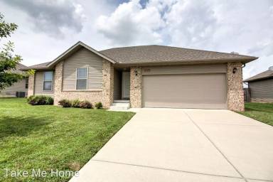 Main picture of 5557 W Longleaf Dr