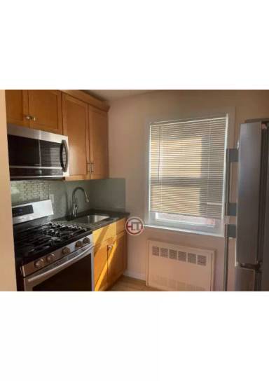 Main picture of 3206 Middletown Rd
