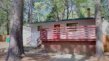 Main picture of 5601 Daisy Cir
