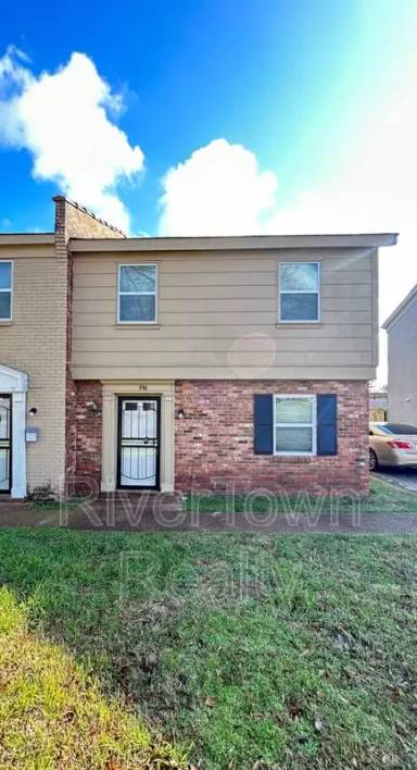 Main picture of 984 University St