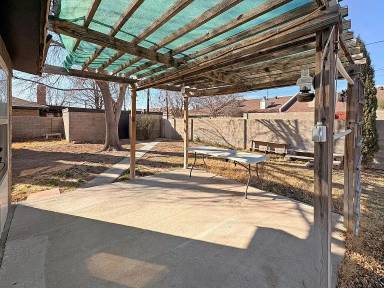 Main picture of 1102 W Pueblo Ave