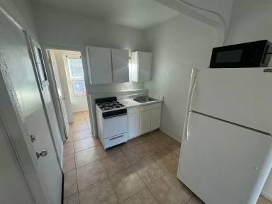 Main picture of 204 E 2nd Ave