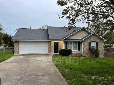 Main picture of 6830 Ward Rd