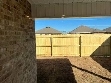 Main picture of 4750 Firefly Ln