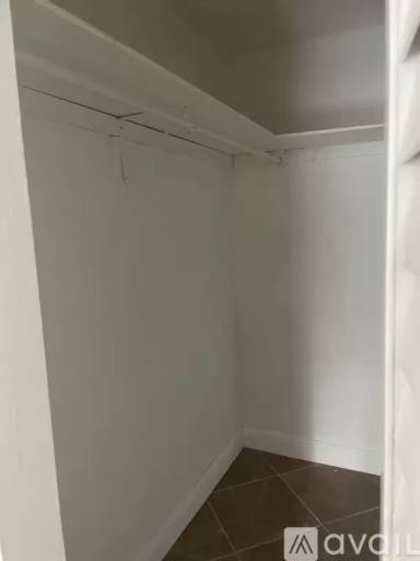 Main picture of 11229 N Kendall Dr