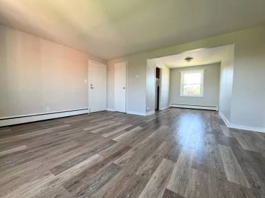 Main picture of 25 Linda Dr