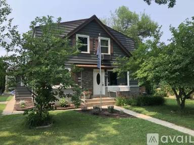 Main picture of 3541 S Chase Ave