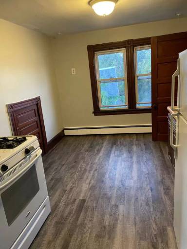 Main picture of 97 West St