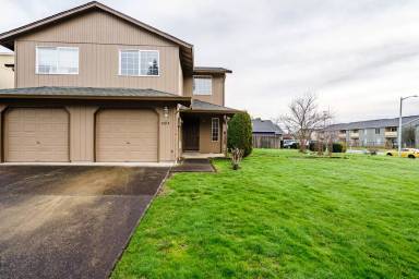 Main picture of 7415 NE 135th Ave