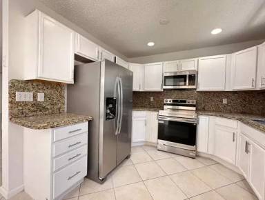 Main picture of 703 Crosswinds Dr