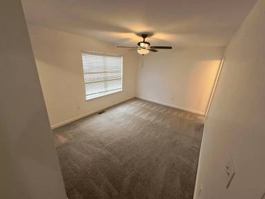 Main picture of 2812 Church St