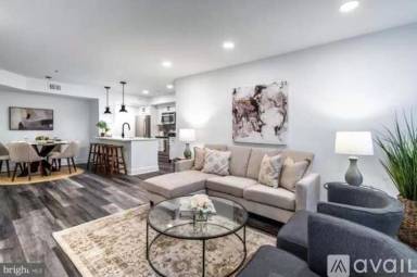 Main picture of The Pointe At Park Center