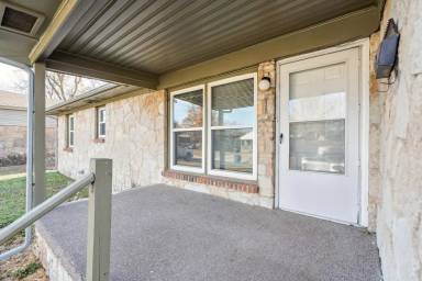 Main picture of 1406 Sheffield Rd