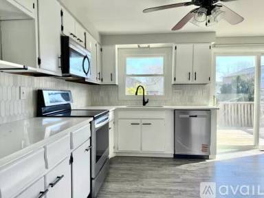 Main picture of 47 Bayberry Cir