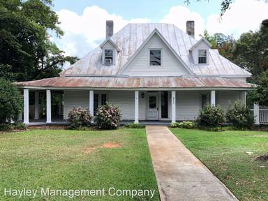 Main picture of 211 Samford Ave