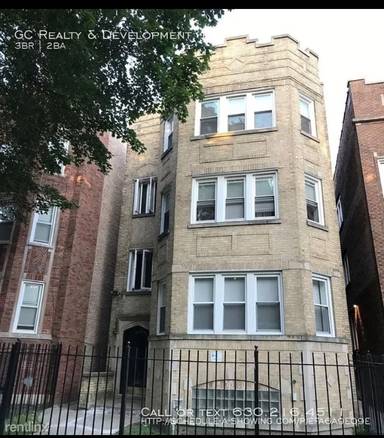 Main picture of 8124 S Maryland Ave