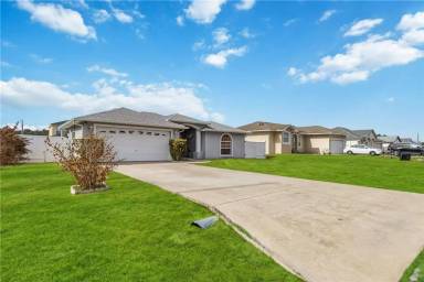 Main picture of 1912 Manatee Dr