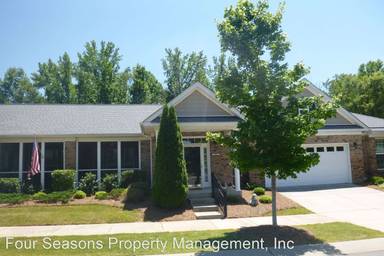 Main picture of 6910 Cinnamon Cir