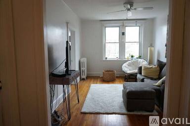 Main picture of 4 Carol Ave