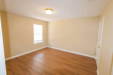Main picture of 1634 Drayton Ln