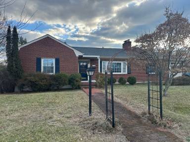 Main picture of 2724 Wilshire Ave SW