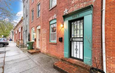 Main picture of 1805 Bank St