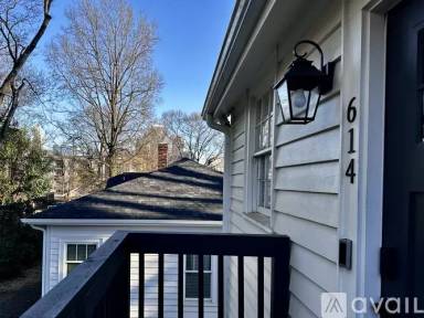 Main picture of 614 S Summit Ave