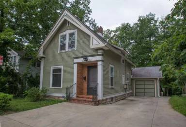 Main picture of 526 S Woodlawn Ave