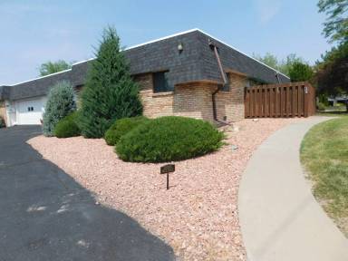Main picture of 2700 G Rd