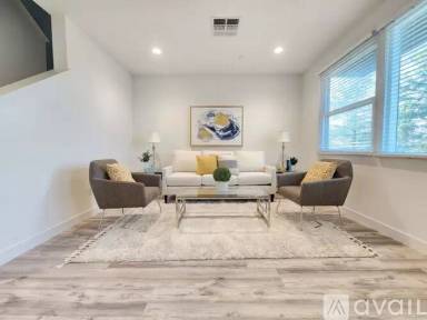 Main picture of 1339 Pullman Way