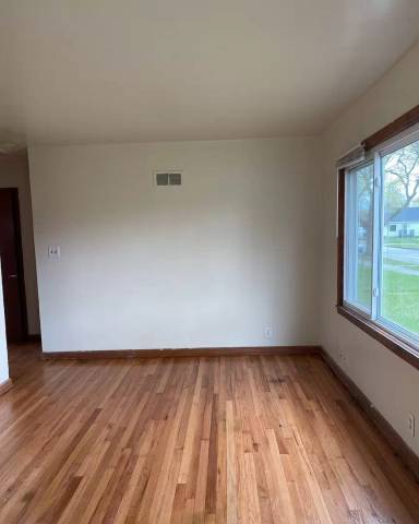 Main picture of 5359 W Leon Ter