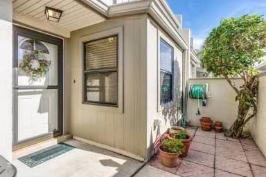 Main picture of 170 Palmetto Ave