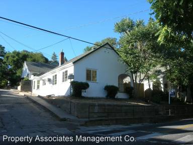 Main picture of 302 E Main St