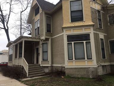 Main picture of 103 Lafayette Ave SE