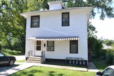 Main picture of 411 Krakar Ave