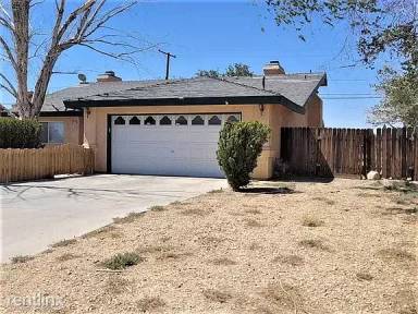 Main picture of 8413 Aspen Ave