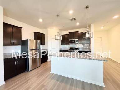 Main picture of 15886 Rain Lily Ct